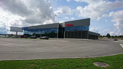 Naujausia „Skubos“ investicija – 6,6 mln. eurų vertės modernus autocentras Kaune
