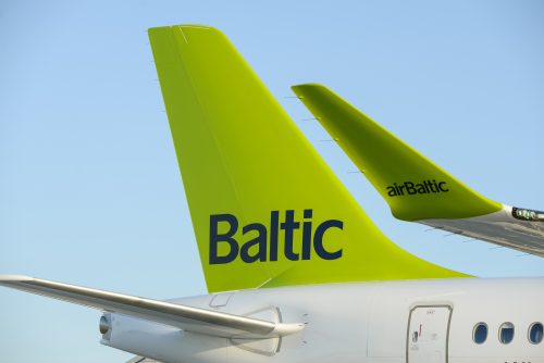 „airBaltic“ skraidins į penkis Pasaulio futbolo čempionato miestus Rusijoje