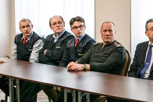 Tobulino pirmosios pagalbos ir keleivių aptarnavimo įgūdžius