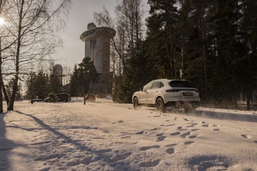 Vilniaus „Porsche“ centras plečia veiklą: įsteigė išskirtinių kelionių klubą