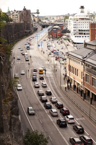 Minime saugaus eismo dieną: ką reikia daryti, kad Lietuvos keliai būtų tokie saugūs, kaip Švedijoje