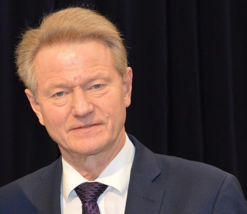 R. Paksas: „Realią automobilių ridą nuslėpti bus sunkiau“