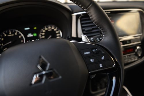 Populiariojo „Mitsubishi Outlander“ revoliucija: daugiau jokių dyzelių