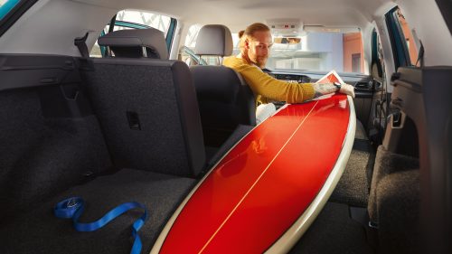 „Volkswagen“ pradeda išankstinę prekybą visureigiu „T-Cross“, kurio kaina nustebins
