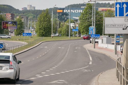 Konstitucijos pr., Geležinio Vilko ir T. Narbuto g. žiedu vairuosime saugiau