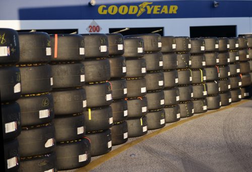 „Goodyear“ praneša grįžtanti į Pasaulio ištvermės lenktynių čempionatą