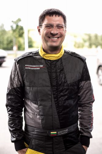 „Porsche Baltic“ komandos nariai 1006 km lenktynėms ruošiasi kasdien