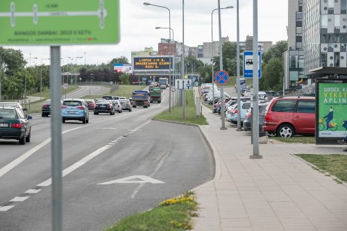 Nauja jungtis Vilniaus dviračių takų tinkle – Pilaitėje tiesiamas dviračių takas