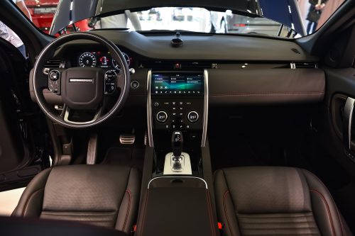 Atvyko „Discovery Sport“: džentelmenas, nebijantis išsipurvinti