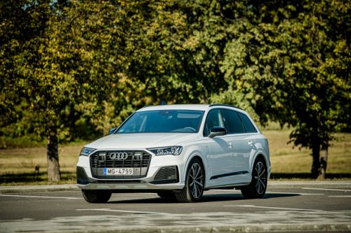 Į Lietuvą atkeliavo komforto ir dinamikos flagmanas „Audi Q7“