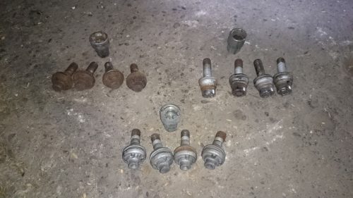 Parduodu Peugeot / Citroen ratų slapukų komplektus