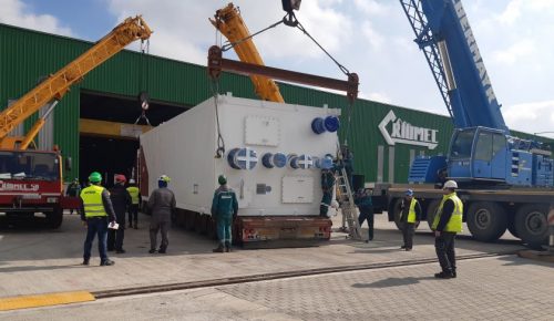 Į Lietuvą gabenamas nestandartinio svorio ir gabaritų krovinys