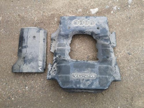 Parduodu A6 2002m. 2.4 benzino variklio apdaila.