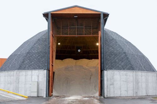 Keliuose prasidėjo žiemos sezonas – didžiausias dėmesys skiriamas prevencijai
