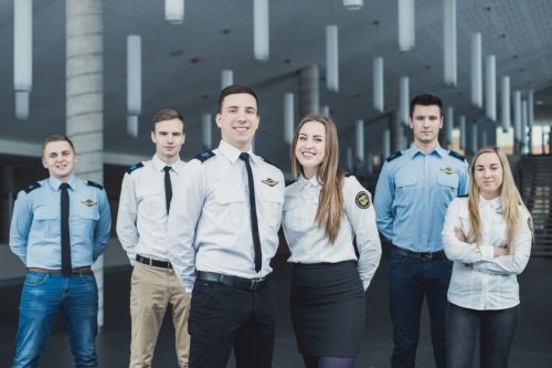 Karjera aviacijoje – ne tik pilotams: 8 perspektyvios kryptys avionikams ir aviacijos mechanikos inžinieriams