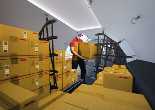 „DHL Express“ formuoja tvarios aviacijos ateitį, užsakydama pirmuosius visiškai elektrinius krovininus lėktuvus iš „Eviation“