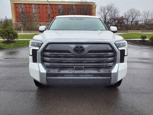 2022 Toyota Tundra 4DR Pick Up