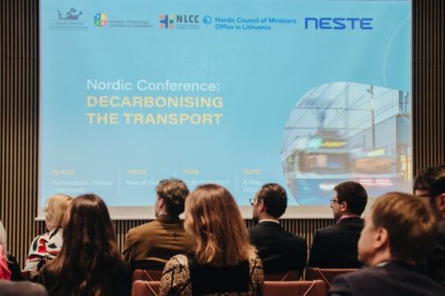 Suomijos valstybės sekretorė: karas Ukrainoje išryškina atsinaujinančios energetikos sprendimų poreikį
