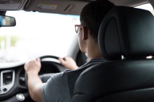 Vairuodamas apgadinote ne automobilį, o kitą objektą? Patarė, kaip reikėtų elgtis