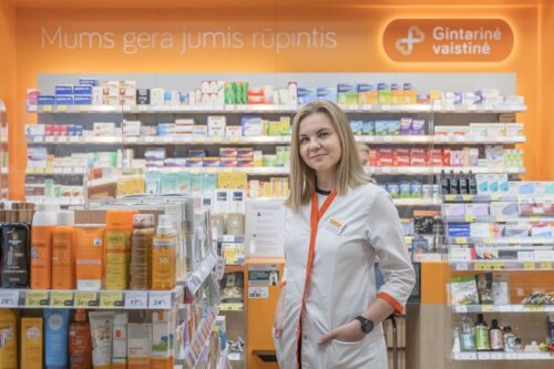 Vaistininkė: vairuotojams liko du mėnesiai įsigyti naujos sudėties pirmosios pagalbos vaistinėles