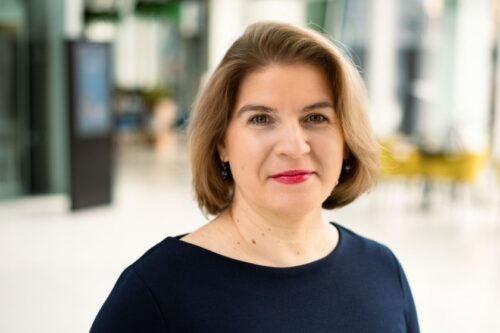 Planuojantiems įsirengti elektromobilio įkrovimo stotelę pataria įsivertinti 3 svarbiausius aspektus