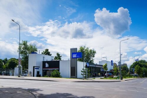 „PRO BRO Group“ atskyrė verslus, atnaujina prekės ženklą ir planuoja esminę pajamų dalį iš užsienio