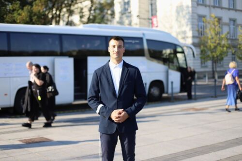 Lukiškių aikštėje – „Nematomų žmonių autobusas“ 