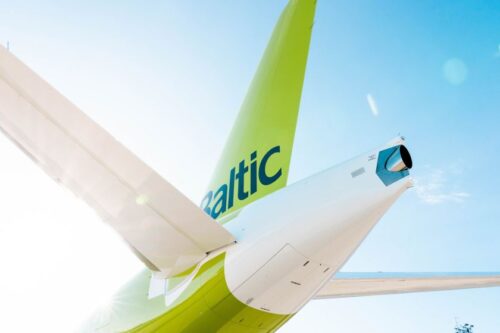 Konkursas: „airBaltic“ kviečia kurti 50-ojo orlaivio apipavidalinimą