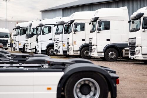 Skaitmenizuota logistika: lyderiaujančios bendrovės bendradarbiaudamos kuria ateities krovinių pervežimo standartus