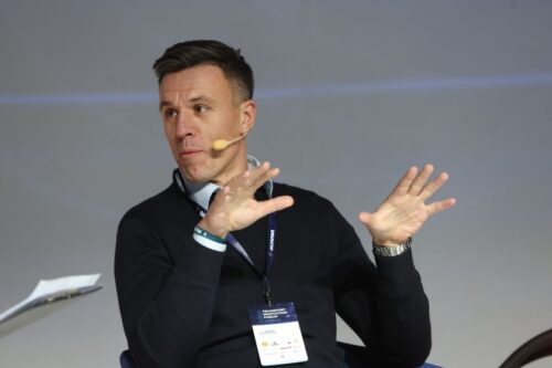 Kaip Lietuvoje ir kitose Europos šalyse bus sprendžiami elektrinių sunkvežimių įkrovimo iššūkiai?