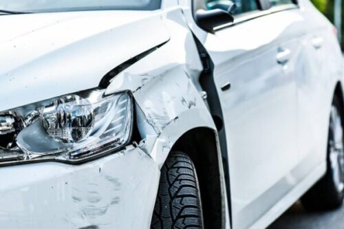Tyrimas: dažniausiai klastojama daugiau riedėjusių automobilių rida
