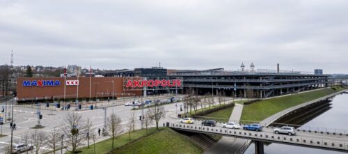 Kauno „Akropolio“ parkinge grąžinama ankstesnė tvarka, keičiami įkainiai