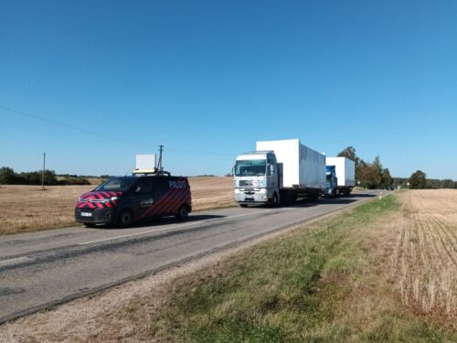 modulinių namelių transportavimas