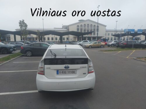 Пасажирські перевезення легковим автомобілем 24/7